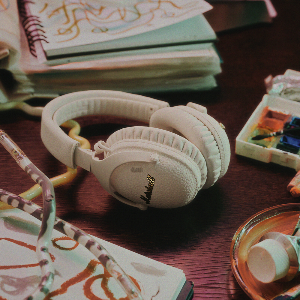 あなたが現在見ているのは Monitor III A.N.C.とKilburn IIIから新色！