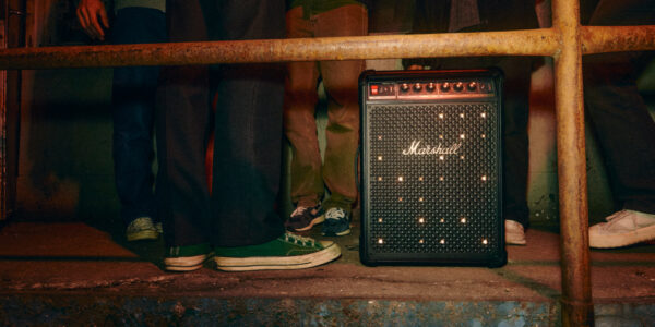 気軽に持ち運べるパーティースピーカーBromley 450が発売